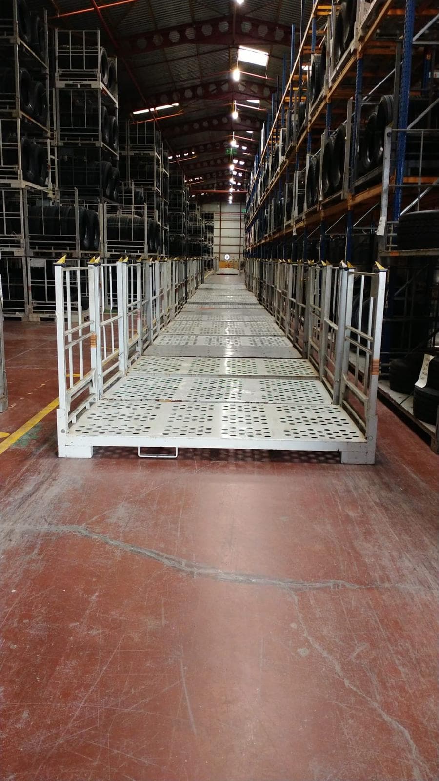 Lastik Sevkiyat Paleti